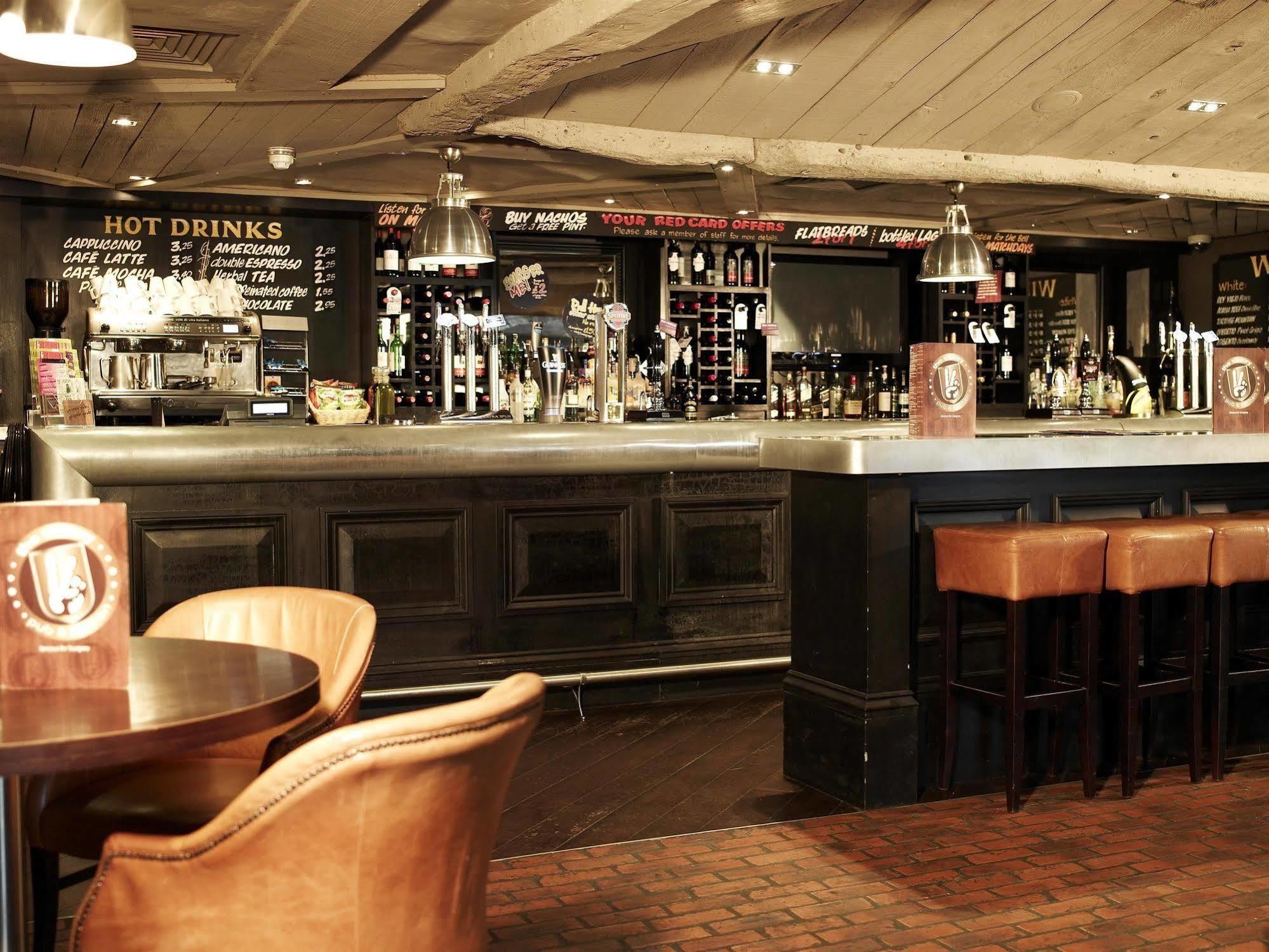 Village Hotel Coventry Exterior photo